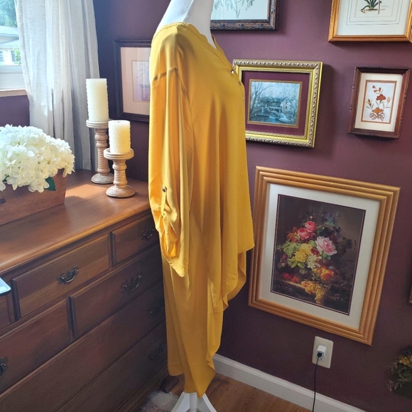 Plus Size Ashley Stewart 22/24 Yellow High Low blouse top - Picture 5 of 10